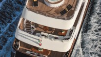 Motor Yacht CHECKMATE. -  Decks from above